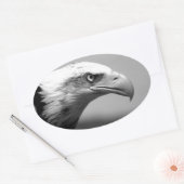 Sticker Ovale Oeil d'aigle noir et blanc (Enveloppe)