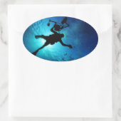 Sticker Ovale Plongeur sous l'eau (Sac)