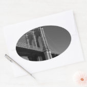 Sticker Ovale Pont Brooklyn noir et blanc (Enveloppe)