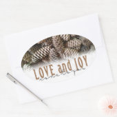 Sticker Ovale Rustic Holiday Love and Joy Pine Cone (Enveloppe)