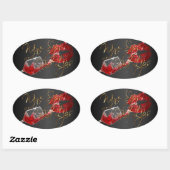 Sticker Ovale Sips de vin et lèvres rouges sur noir (Feuille)