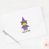 Sticker Ovale Sorcière mignonne - Trick ou traitement (Enveloppe)