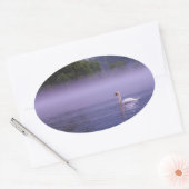 Sticker Ovale Swan sur le lac (Enveloppe)
