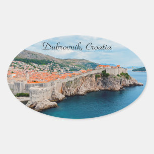 Sticker Ovale Toits et murs célèbres de la vieille ville de Dubr