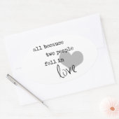 Sticker Ovale tout simplement parce que deux personnes sont tomb (Enveloppe)