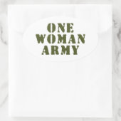 STICKER OVALE UNE ARMÉE FEMME (Sac)