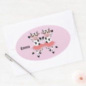 Sticker Ovale Vaches dansantes mignonnes et amusantes (Enveloppe)
