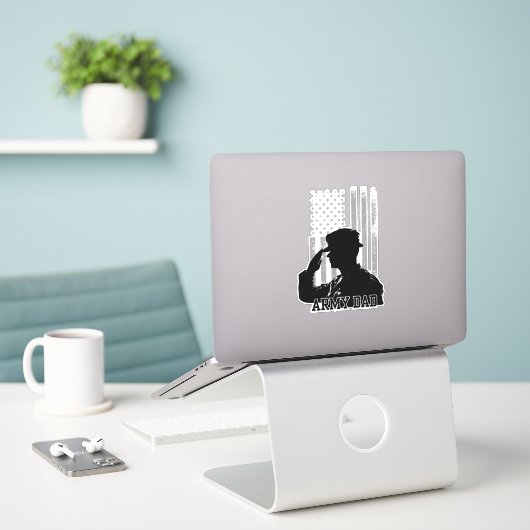 Sticker Papa de l'armée (Ordinateur portable sur le bureau)