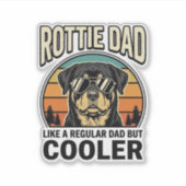 Sticker Papa Rottie comme un papa normal mais design plus (Devant)