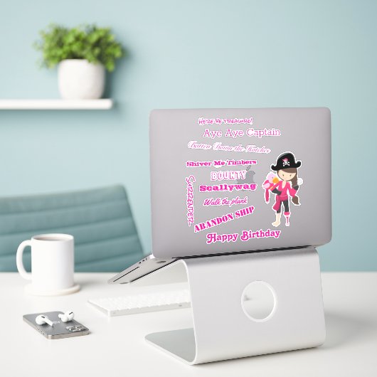 Sticker parler comme une fille Pirate Capitaine (Ordinateur portable sur le bureau)