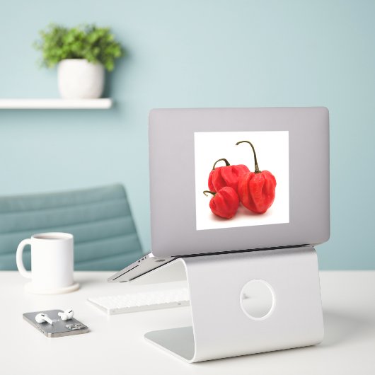 Sticker Pimento doux (Ordinateur portable sur le bureau)