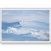 Sticker Plume Émanant Du Volcan Kliuchevskoi. (Devant)