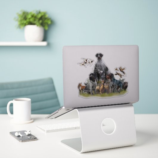 Sticker Pointeur À poils durs allemand (Ordinateur portable sur le bureau)