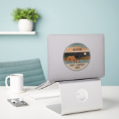 Sticker Première sortie en camping (Ordinateur portable sur le bureau)