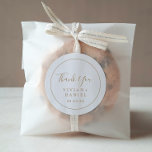 Sticker Privilège Minimaliste Merci Or<br><div class="desc">Ces stickers minimalistes or remerciement mariage sont parfaits pour une simple réception de mariage. Le design romantique moderne présente une typographie classique d'or et de blanc associée à une calligraphie rustique mais élégante avec un style vintage lettré à la main. Personnalisable dans n'importe quelle couleur. Gardez le design simple et...</div>