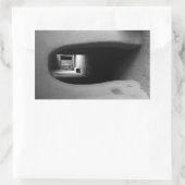 Sticker Rectangulaire Adobe Doorway Architecture Photographie noir et bl (Sac)