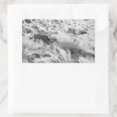 Sticker Rectangulaire Basalt Lava Rocks dans le désert, noir et blanc Ph (Sac)