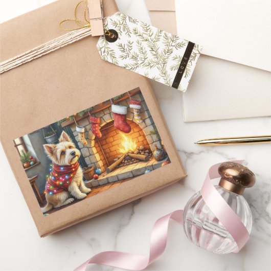 Sticker Rectangulaire Cairn Terrier Sitting Fireplace Christmas Lights (Cadeaux)