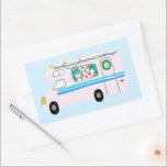 Sticker Rectangulaire Charming Christmas Camper Vintage RV Xmas<br><div class="desc">Autocollant personnalisable,  Ajoutez votre propre texte. Consultez ma boutique pour trouver des objets correspondants comme des cartes,  du papier d'emballage et des étiquettes cadeaux et d'autres modèles ou faites-moi savoir si vous voulez quelque chose de personnalisé.</div>