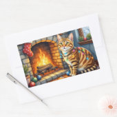 Sticker Rectangulaire Chat Bengal devant une cheminée avec des lumières  (Enveloppe)