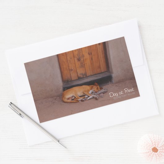 Sticker Rectangulaire Chien au repos (Enveloppe)