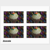 Sticker Rectangulaire Cupcake de carottes avec Confetti (Feuille)