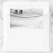 Sticker Rectangulaire Deux Chaises Ensevelies Dans La Neige (Sac)