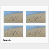 Sticker Rectangulaire Deux coeurs dans le sable de plage (Feuille)