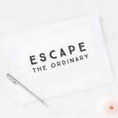 Sticker Rectangulaire Échapper À La Citation Inspirationnelle Ordinaire (Enveloppe)