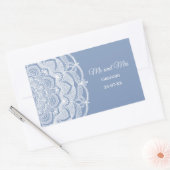 Sticker Rectangulaire Elégant bleu poussiéreux en dentelle blanche class (Enveloppe)