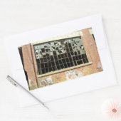 Sticker Rectangulaire Fenêtre en brique Maison avec verre cassé (Enveloppe)