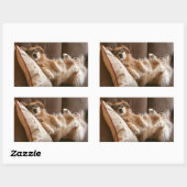 Sticker Rectangulaire Golden Retriever endormi sur Coussin (Feuille)