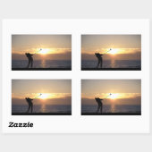 Sticker Rectangulaire Jouer Au Golf Au Coucher Du Soleil (Feuille)