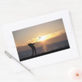 Sticker Rectangulaire Jouer Au Golf Au Coucher Du Soleil (Enveloppe)