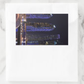 Sticker Rectangulaire La tour de Dubaï Cayan la nuit (Sac)