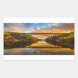 Sticker Rectangulaire Le Roi français Bridge dans l'automne