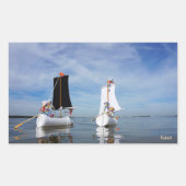 Sticker Rectangulaire Les Fubby en voile qui vont à l'aventure. (Devant)