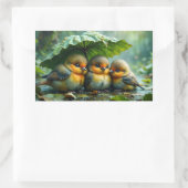 Sticker Rectangulaire Oiseaux mignons et duveteux sous la pluie (Sac)