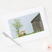 Sticker Rectangulaire Scène De Grange Avec Tracteur (Enveloppe)
