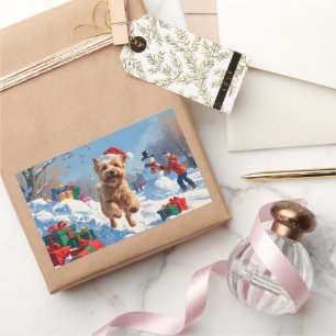 Sticker Rectangulaire Terrier Wheaten courant dans la neige avec un chap