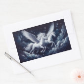 Sticker Rectangulaire Twin Pegasus volant à travers le ciel nocturne (Enveloppe)