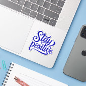 Sticker Restez bleu positif (Ordinateur portable avec iPhone)