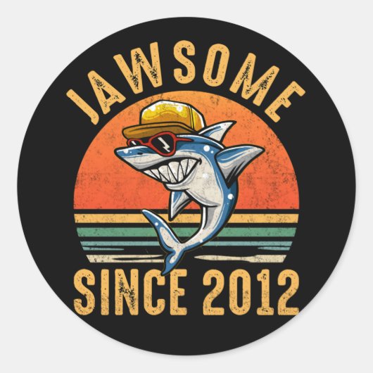 Sticker Rond 10e anniversaire Requin 10 ans Jawsome depuis 2012 (Devant)