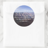 Sticker Rond 1 Jean 4:4 (Sac)