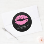 Sticker Rond 311-Oh Embrasse-le ! | Noir (Enveloppe)