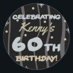 Sticker Rond 60th Birthday Party Ajouter votre nom<br><div class="desc">Fêtez un anniversaire important avec ces fournitures personnalisables de fête d'anniversaire!</div>