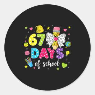 Sticker Rond 67 Jours D'école Filles Coquette Crayon À Arc 67 J