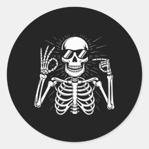 Sticker Rond 67 squelette six sept Halloween