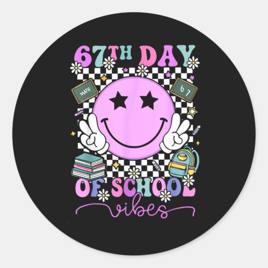 Sticker Rond 67th Day Of School Vibes Groovy Retro 100 Days Of (Devant)