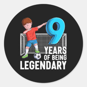Sticker Rond 9 Ans De Légendaire Garçon De Foot Cool 9e Anniver